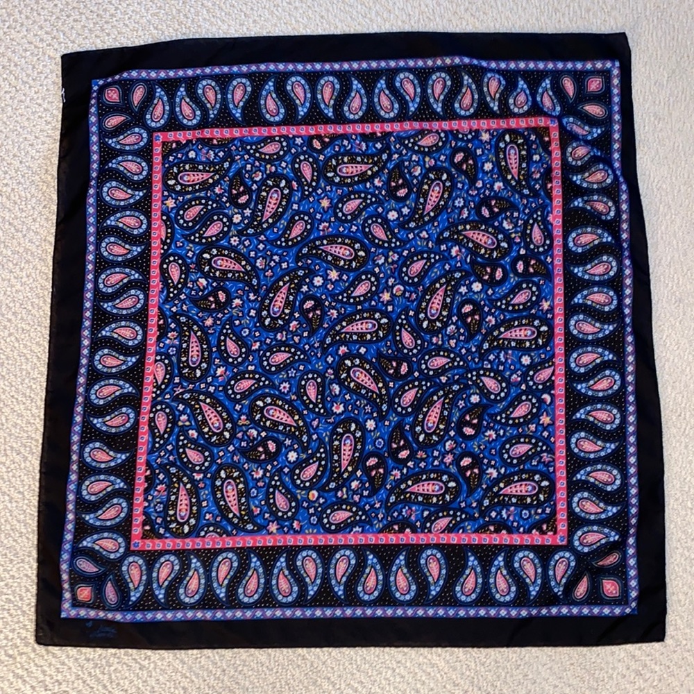 Vintage 1988-94 Sarah Coventry Italian Paisley Scarf 30” Square Signed